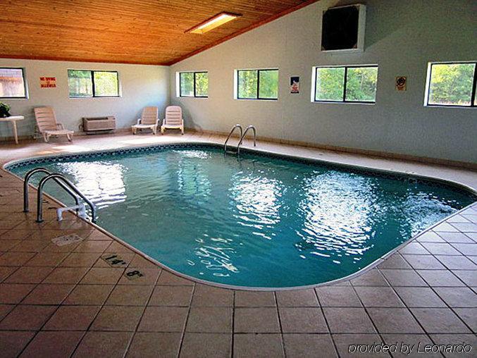 Motel 6-Metropolis, Il Luaran gambar